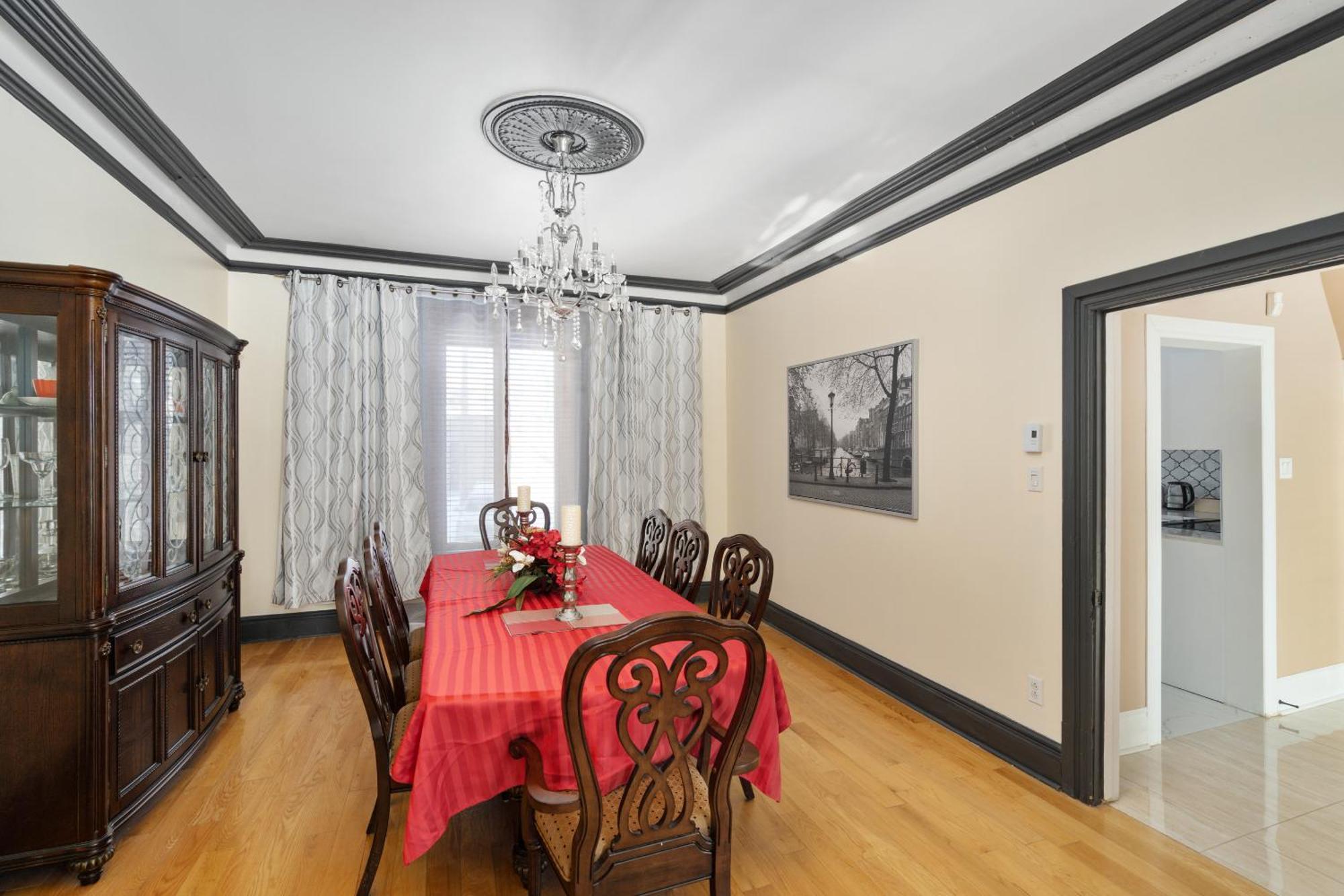 Centennial 6-Bedroom Waterfront Palace Sleeps 14 Montreal Bagian luar foto
