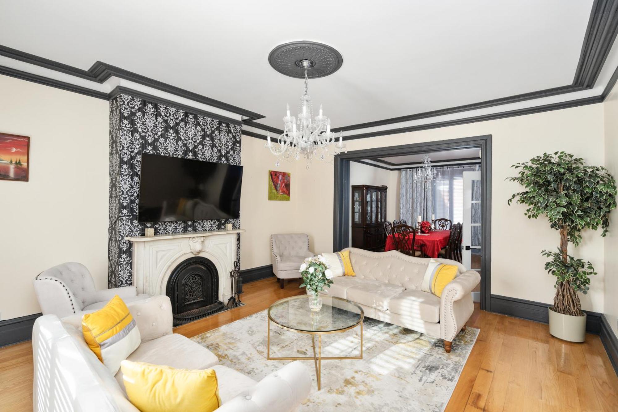 Centennial 6-Bedroom Waterfront Palace Sleeps 14 Montreal Bagian luar foto